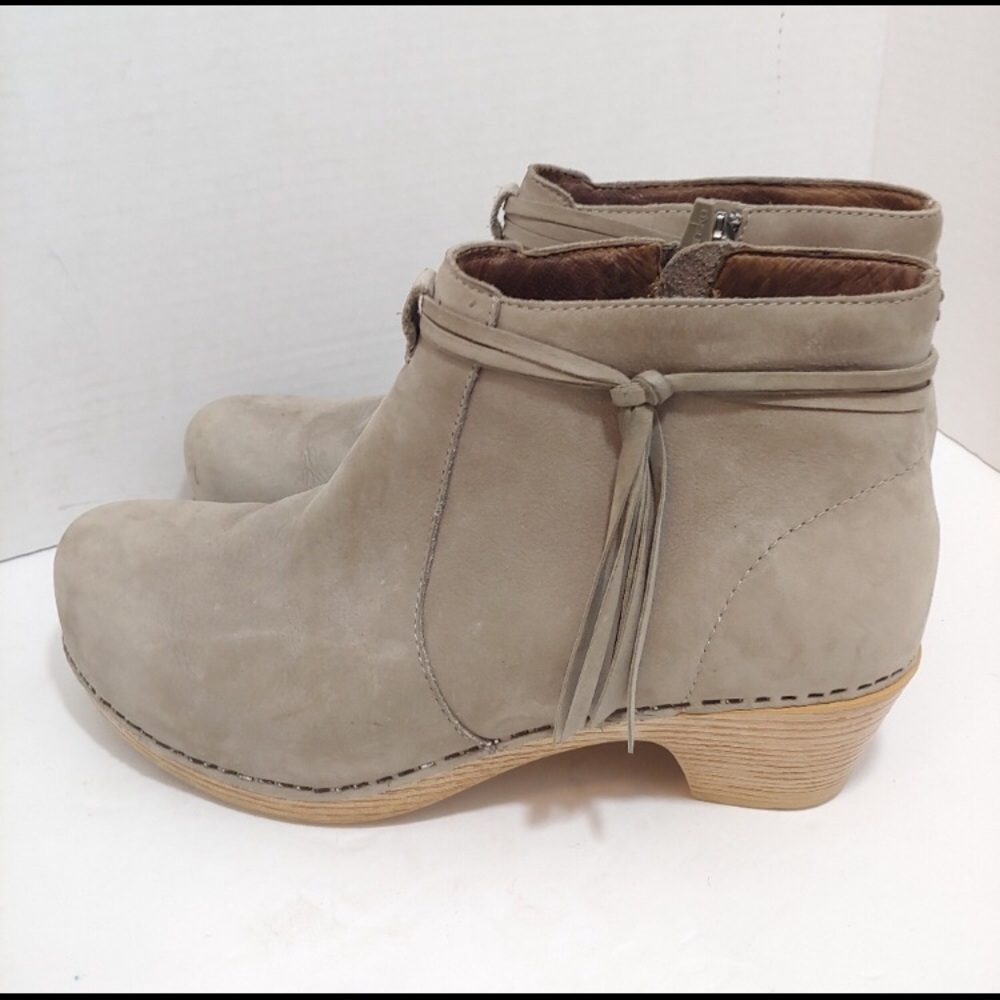 Dansko Maria Booties - Excellent